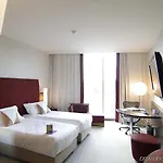 ハイ ホテル バーリ