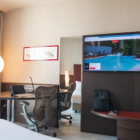 Otel Hi 4*